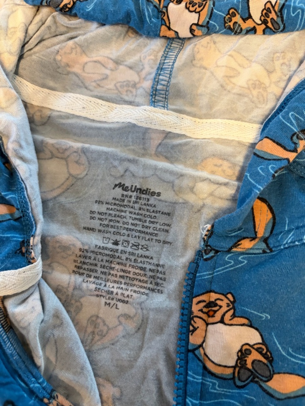 MeUndies Unisex Medium/Large Blue Otter-Print Zip Hoodie One-Piece - Picture 4 of 7
